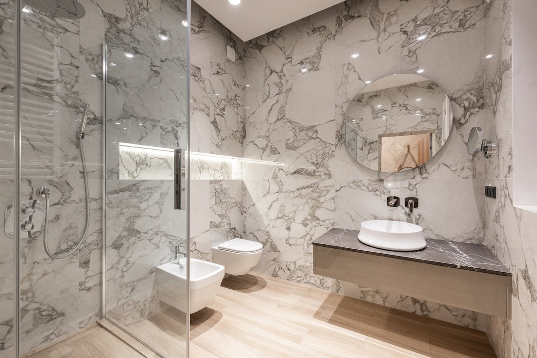 Bidet vs Toilet Paper: Which Way Reigns Supreme?