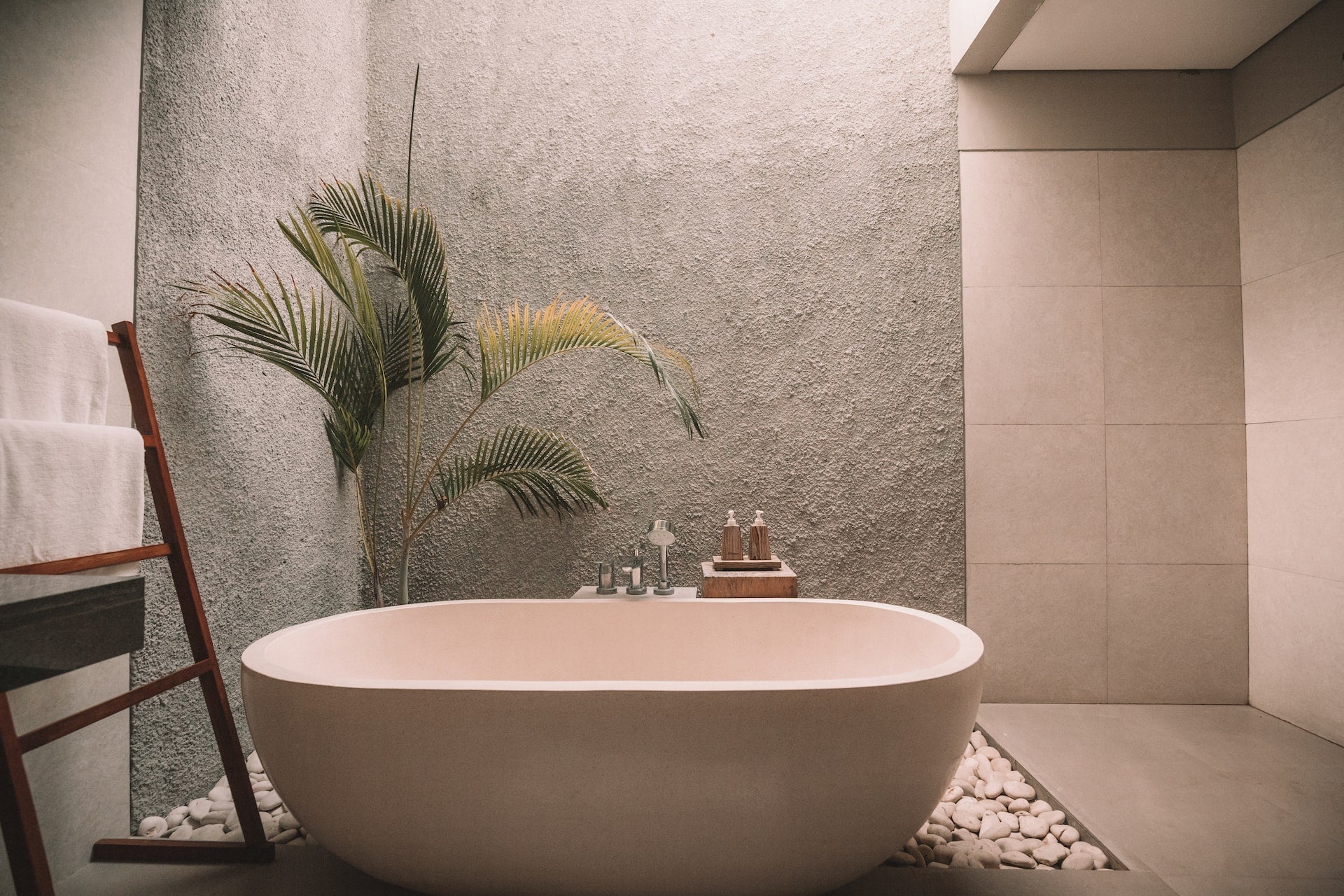 Creating an Eco-Friendly Bathroom: Sustainable Materials and Practices