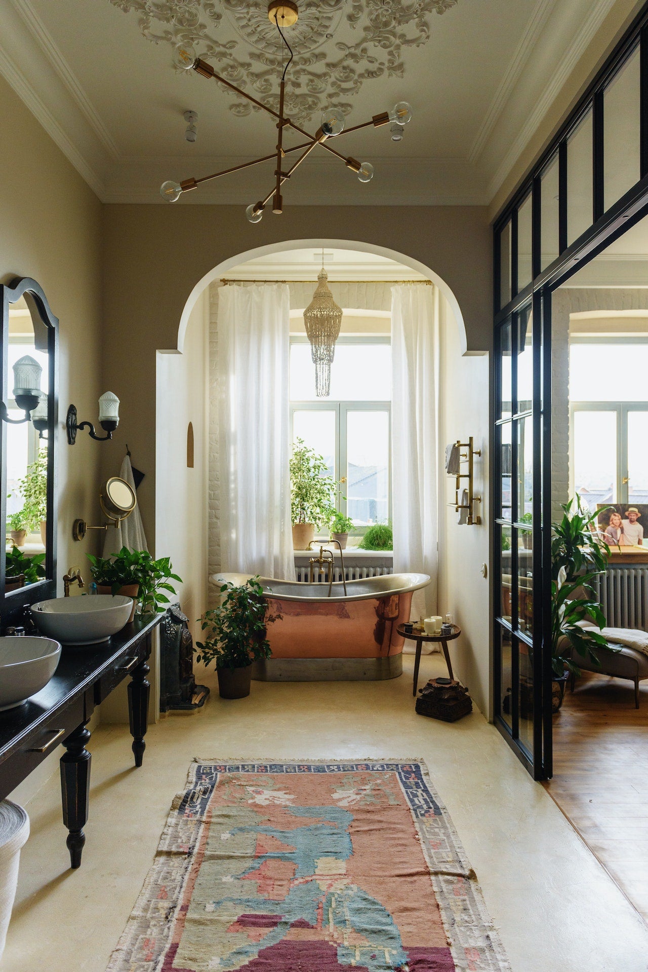 A Step-by-Step Guide to Designing a Luxury Family Bathroom